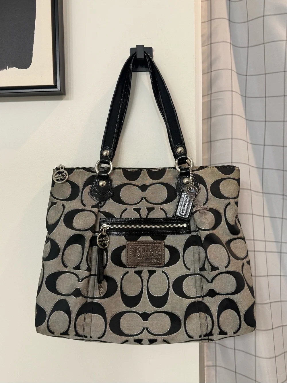 Coach (2010) Poppy Signature Lurex Glam Large Tote Bag- Black/Silver
